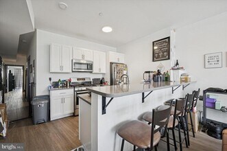 124 Levering St in Philadelphia, PA - Building Photo - Building Photo