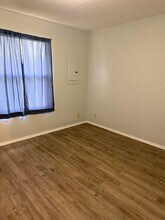 1107 Presley Dr in Cassville, MO - Building Photo - Building Photo