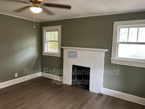 1202 Pleasant Ave in Griffin, GA - Building Photo - Building Photo