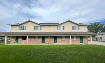 416 W 400 N in Tremonton, UT - Building Photo