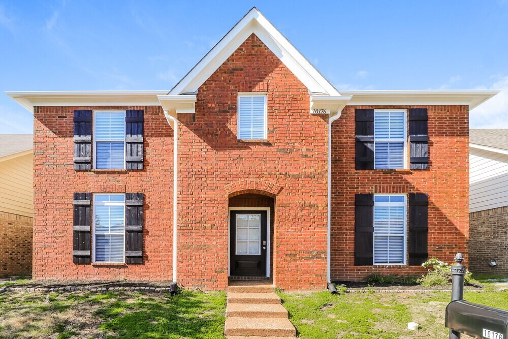 10176 Evening Hill Dr in Memphis, TN - Building Photo