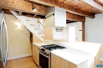 223 4th St NW in Charlottesville, VA - Building Photo - Building Photo