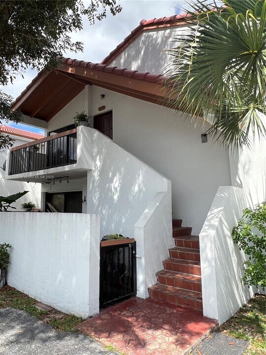 7500 SW 153rd Ct in Miami, FL - Building Photo