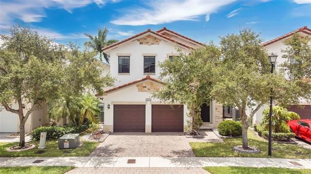 property at 10574 NW 70th Ln