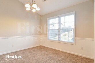 4512 Camden Ridge Dr in Greensboro, NC - Building Photo - Building Photo