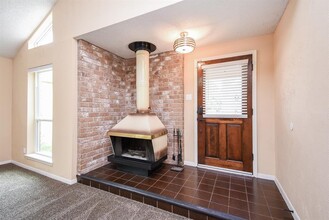 11823 Zarroll Dr in Houston, TX - Building Photo - Building Photo