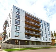 Lynnbrooke in Calgary, AB - Building Photo