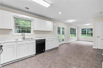 405 Mt Vernon Ct in Woodstock, GA - Building Photo - Building Photo