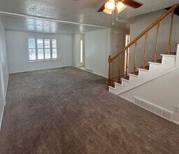 4272 Taryton Ct, Unit 4272 S in Taylorsville, UT - Building Photo - Building Photo