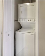 605 New York Ave in Union City, NJ - Foto de edificio - Building Photo