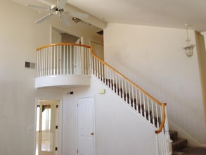 1490 Farragot Dr in Hollister, CA - Building Photo - Building Photo