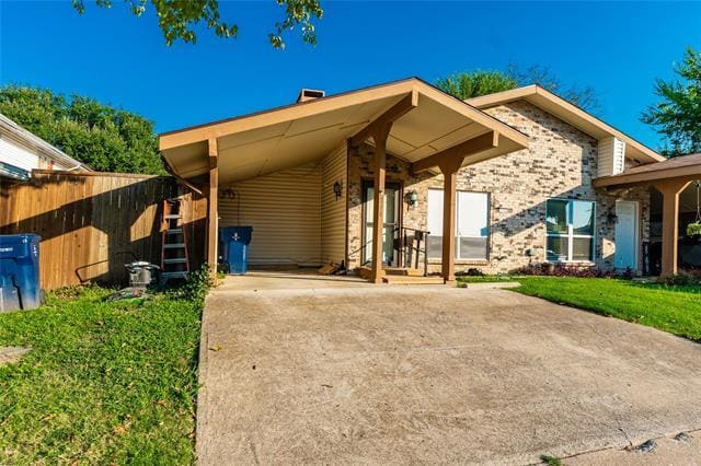 714 Sceptre Cir in Garland, TX - Building Photo - Building Photo