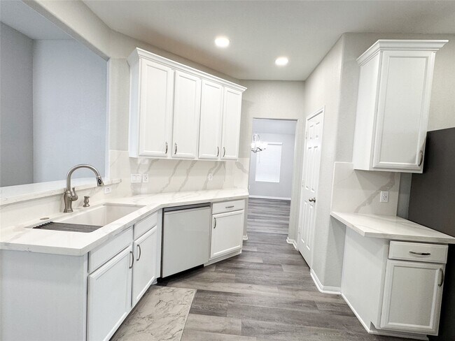 19719 Allenwick Hills Ct in Cypress, TX - Building Photo - Building Photo