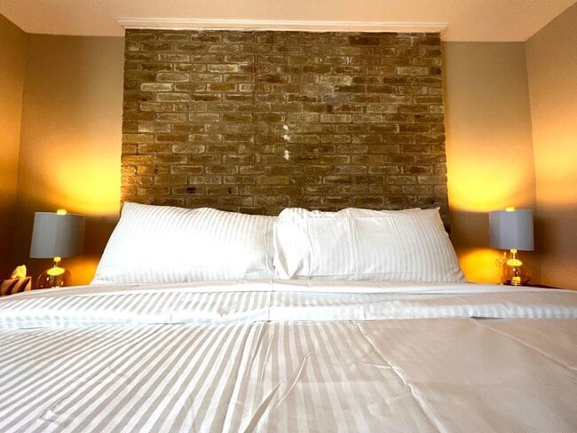 122 Rilla Vista Dr, Unit 2