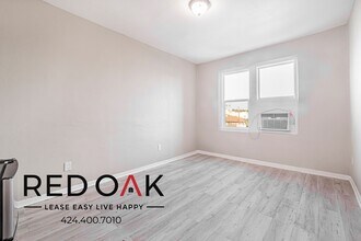 2731 Beverly Blvd in Los Angeles, CA - Foto de edificio - Building Photo