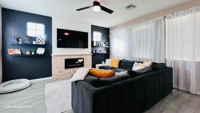 property at 4733 W Fremont Rd.