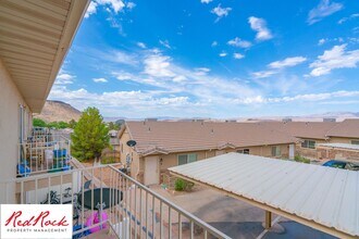 435 N Stone Mountain Dr in Saint George, UT - Building Photo - Building Photo