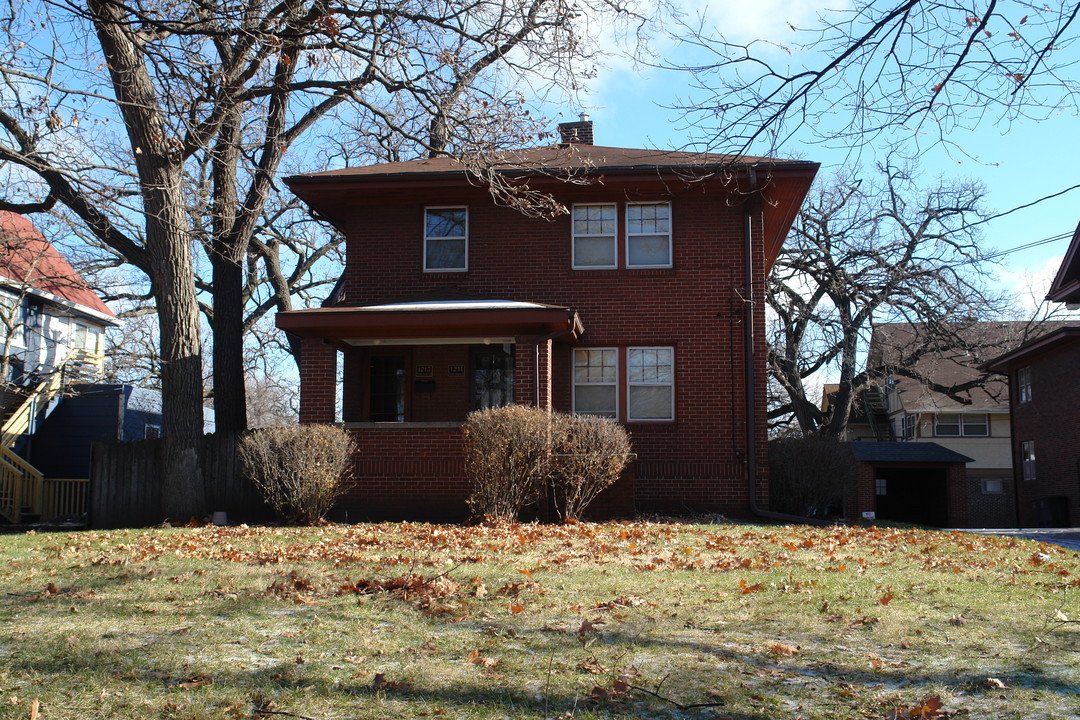 1211 34th St in Des Moines, IA - Building Photo