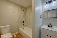 5102 Lyndhurst Dr photo'