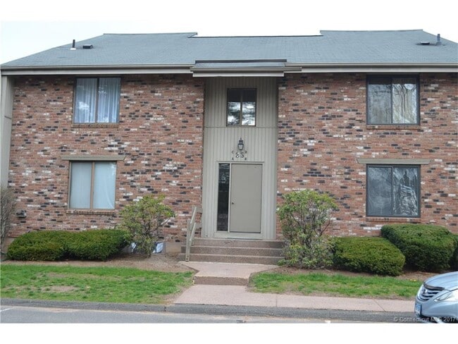 23 Amato Dr in South Windsor, CT - Building Photo - Building Photo