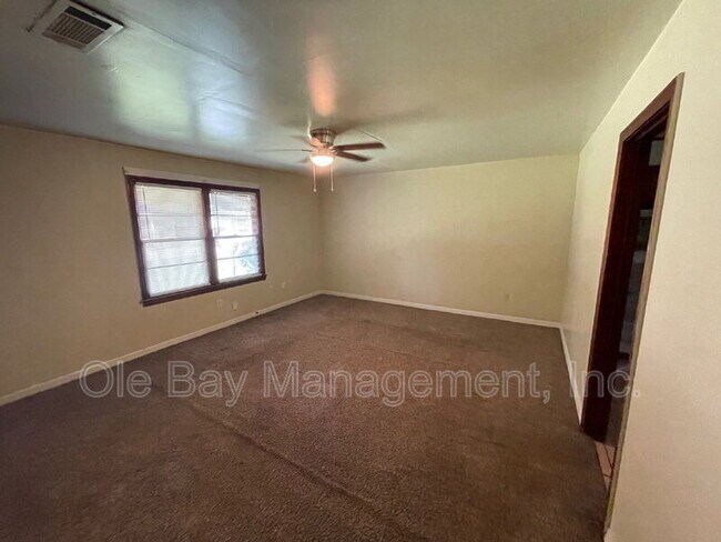 1815 Ogburn Ave in Mobile, AL - Building Photo - Building Photo