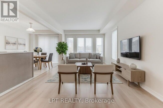 740 Linden Dr in Cambridge, ON - Building Photo - Building Photo