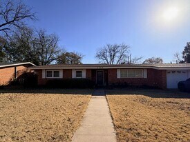 2509 58th St in Lubbock, TX - Building Photo