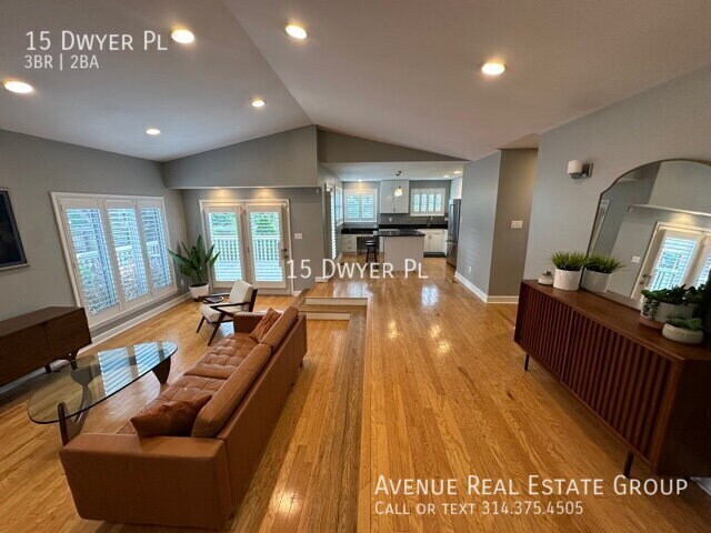 15 Dwyer Pl in St. Louis, MO - Building Photo - Building Photo