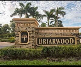 912 Briarwood Blvd in Naples, FL - Building Photo - Building Photo
