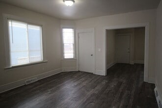 2730 N Vel R. Phillips Ave in Milwaukee, WI - Building Photo - Building Photo