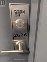 3270 Sheppard Ave E in Toronto, ON - Building Photo