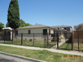 1709 E Saunders St in Compton, CA - Building Photo