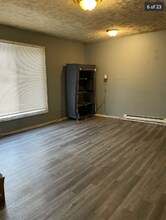 34 Cadillac St, Unit 34 in Pontiac, MI - Foto de edificio - Building Photo