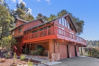 17337 Debbie Rd in Los Gatos, CA - Building Photo - Building Photo
