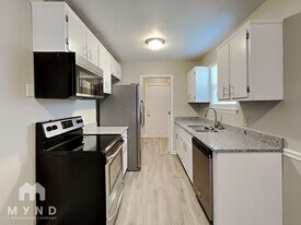 305 Burlwood Ct in Nashville, TN - Building Photo