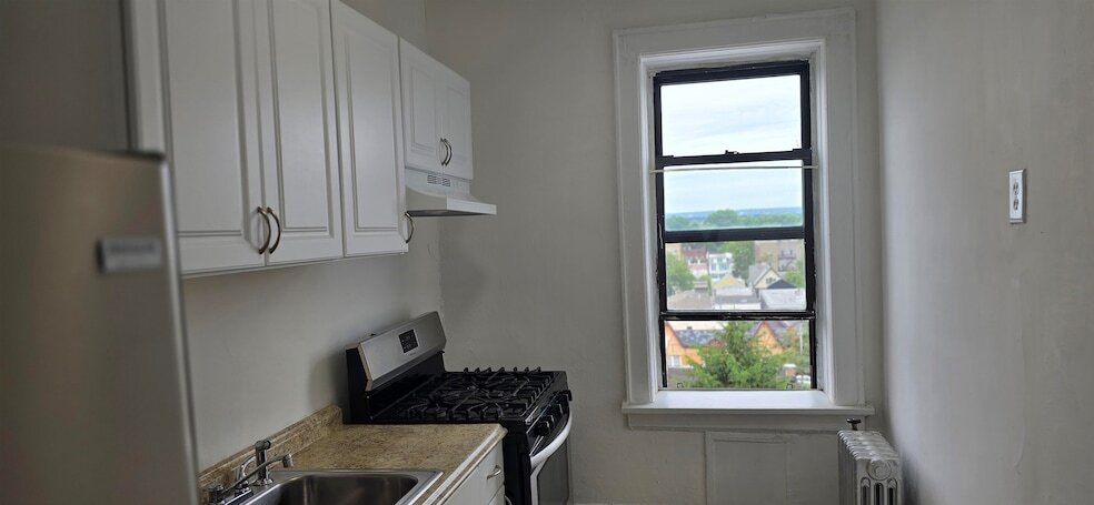 277 Harrison Ave in Jersey City, NJ - Building Photo