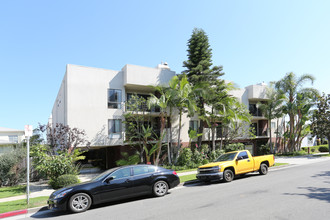 Eastborne Apartments in Los Angeles, CA - Building Photo - Primary Photo