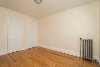 121 Highland Rd, Unit 32 in Somerville, MA - Building Photo - Building Photo