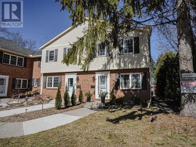 159-159 Canboro Rd