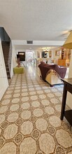 2206 NE 7th St in Hallandale Beach, FL - Building Photo - Building Photo
