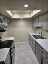 618 E Magnolia Blvd in Burbank, CA - Foto de edificio - Building Photo