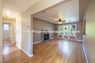102 Grenoble Way in Folsom, CA - Building Photo - Building Photo