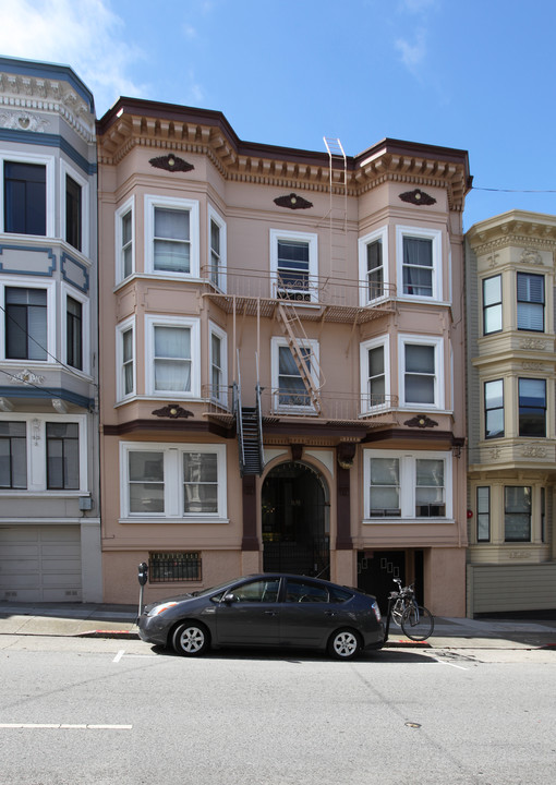 1641 Washington St in San Francisco, CA - Building Photo