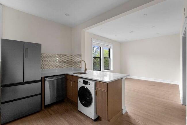 4638 N Hamilton Ave in Chicago, IL - Building Photo - Building Photo