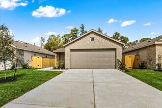 20923 South St in New Caney, TX - Building Photo - Building Photo