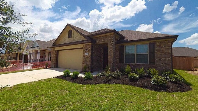 3839 Raintree Village Dr in Katy, TX - Building Photo - Building Photo