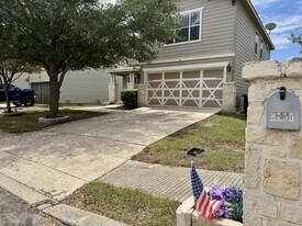 8755 Sunview Park in San Antonio, TX - Building Photo