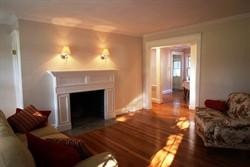 162 East Side Pkwy-Unit -Suite 1 in Newton, MA - Building Photo - Building Photo