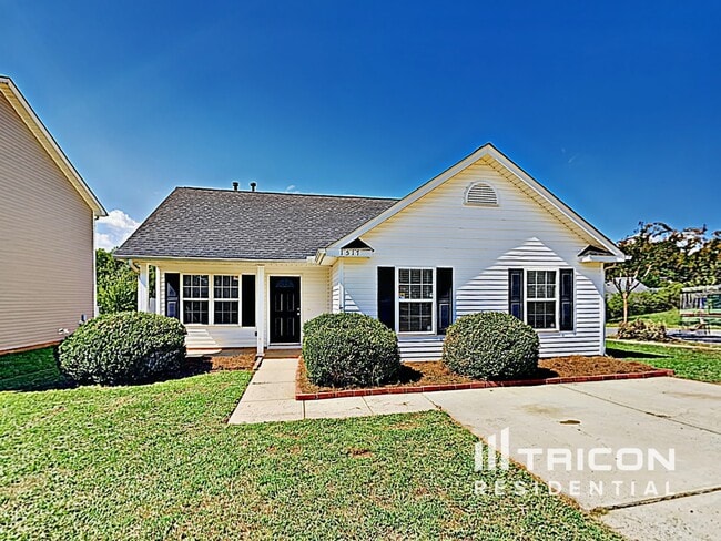 1517 Crandon Dr in Charlotte, NC - Building Photo - Building Photo