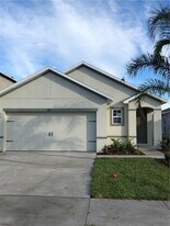 2814 Blue Shrs Wy in New Smyrna Beach, FL - Building Photo